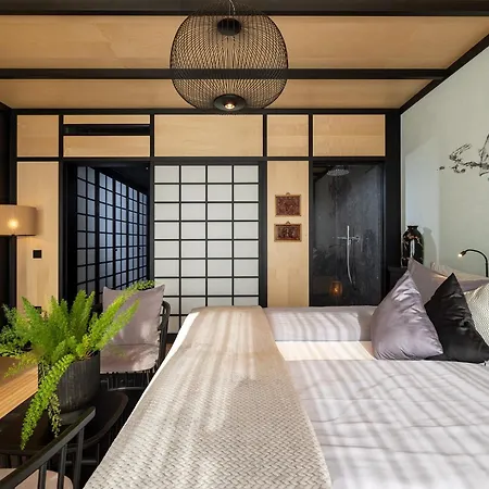 Manna Hotel 5*